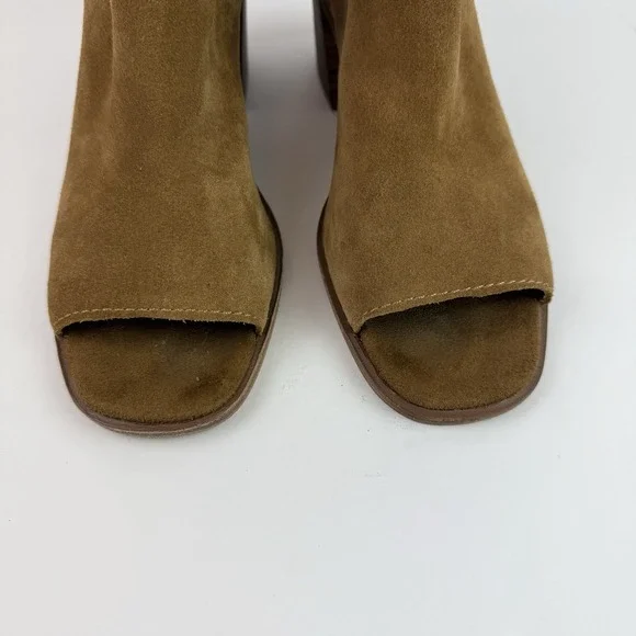 Lucky Brand Ryemi Tan Soft Suede booties size 7.5 M MSRP $130 - Picture 3 of 14